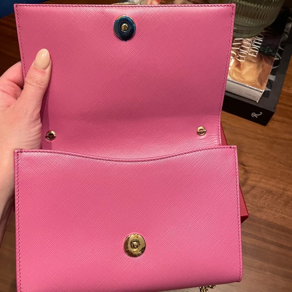 Ferragamo Vara wallet on chain - Picture 2 of 4